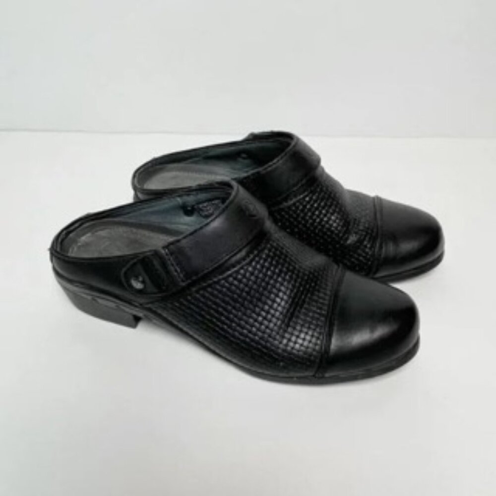 Ariat Black Leather Sport Slip-On Mules Size 5.5